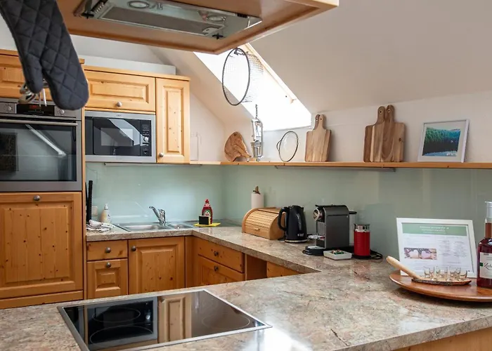 Seeatelier - Your Austrian 格伦德尔湖